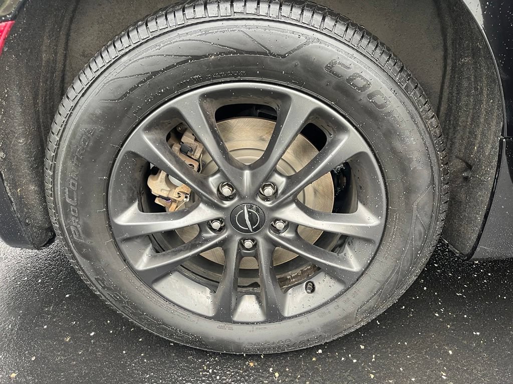 Used 2020 Chrysler Pacifica Touring-L AWD/4WD image 29