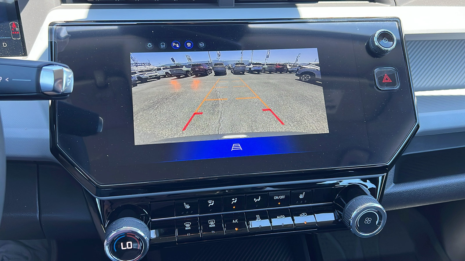 New 2027 Chevrolet Bolt LT w/ Comfort Package FWD image 22