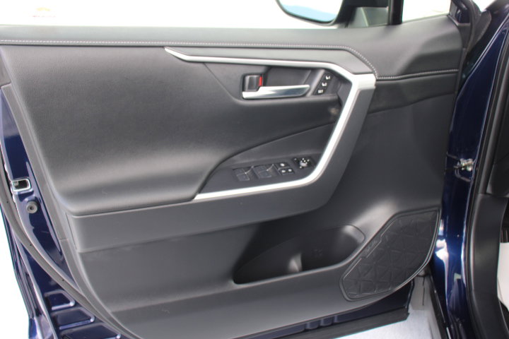 Certified 2022 Toyota RAV4 Limited image 10