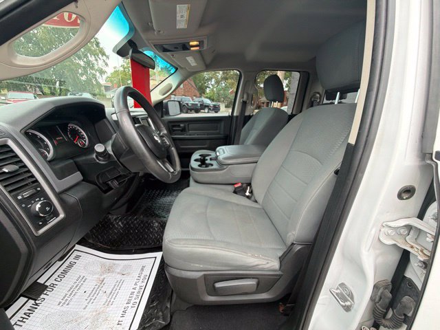 Used 2018 RAM 1500 Express w/ Express Value Package AWD/4WD image 23