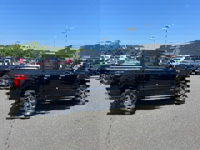 New 2025 Ford F150 XLT w/ Equipment Group 302A MID image 6