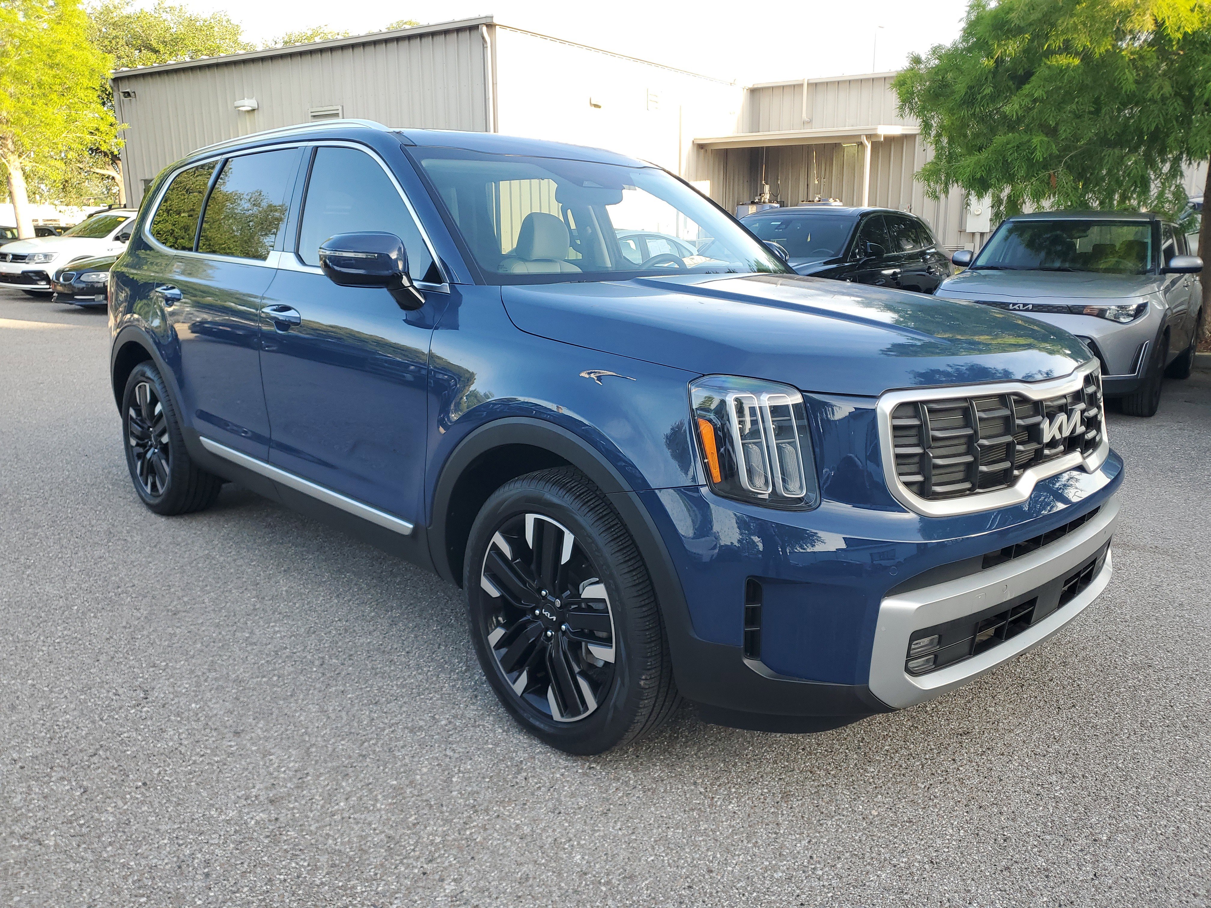 Used 2023 Kia Telluride SX FWD image 5