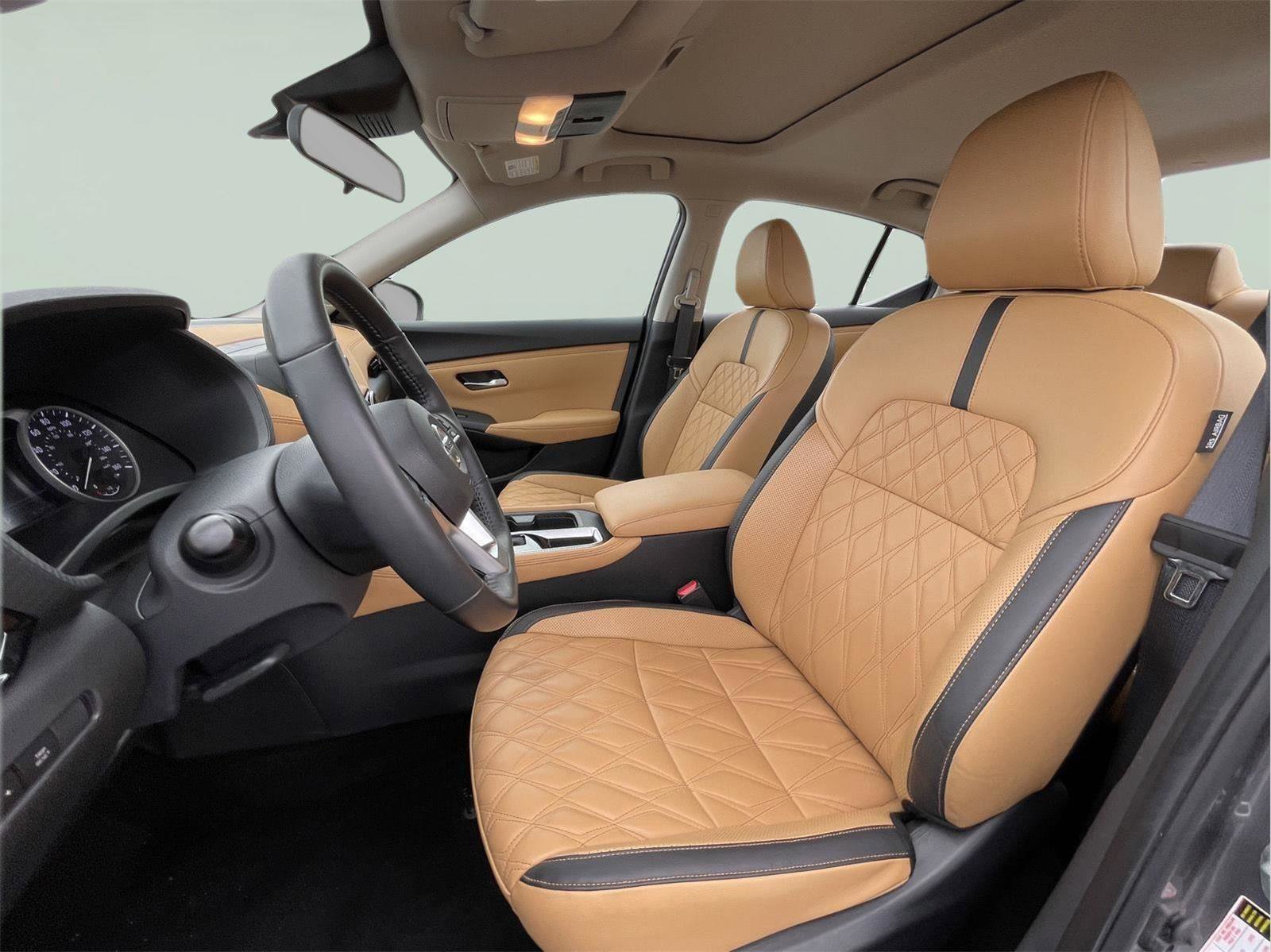Used 2023 Nissan Sentra SV w/ SV Premium Package FWD image 12