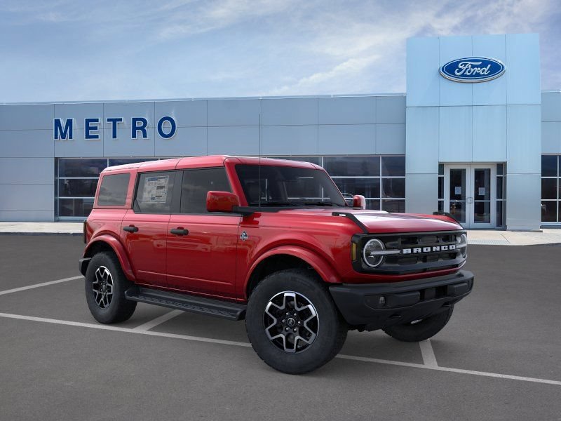 New 2026 Ford Bronco Outer Banks AWD/4WD image 1