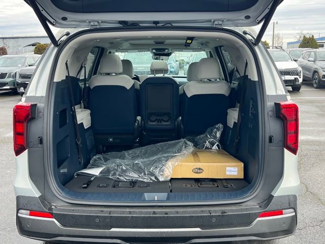 New 2026 Kia Carnival SX w/ SX Dark Edition Package image 12