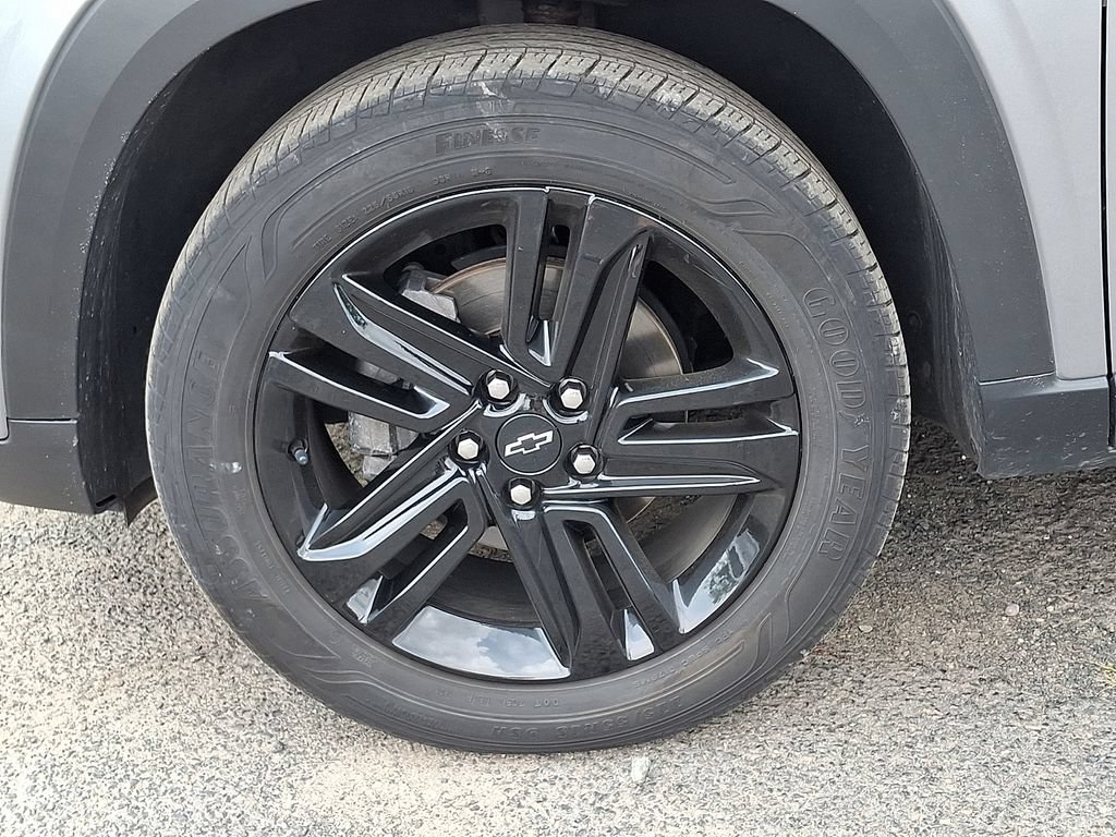 Used 2024 Chevrolet Trax ACTIV FWD image 32