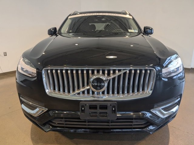 Used 2023 Volvo XC90 B5 Plus w/ Protection Package Premier image 2