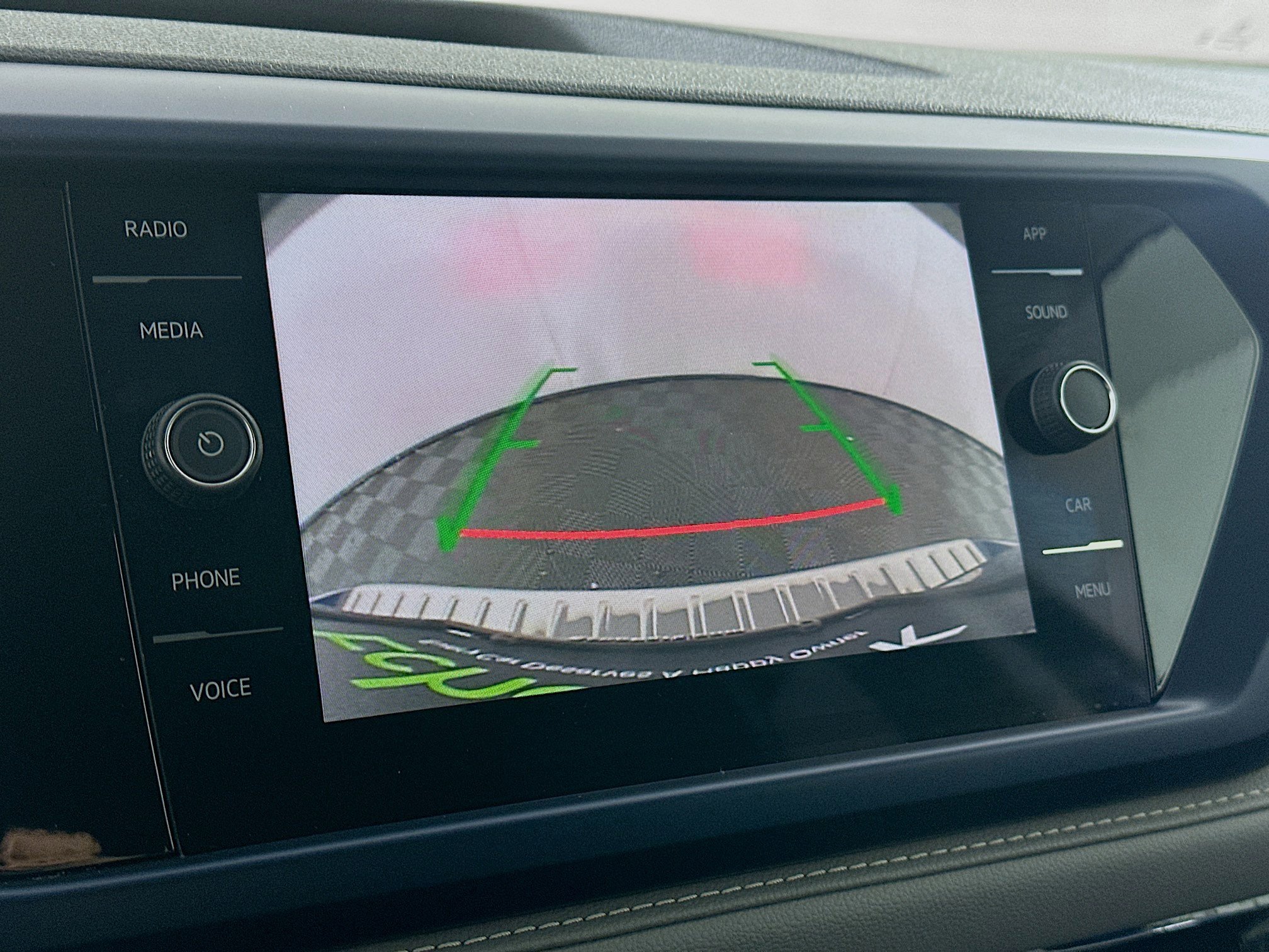 Used 2024 Volkswagen Taos SE FWD image 21