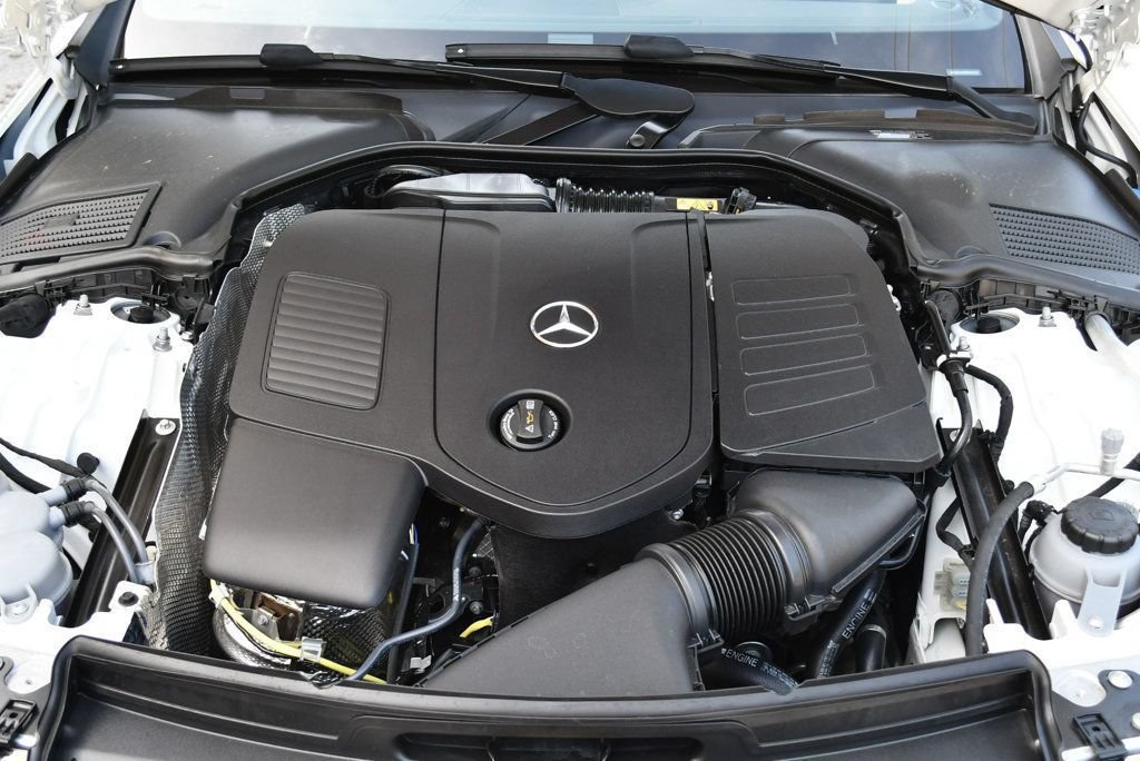 Used 2024 Mercedes-Benz CLE 300 4MATIC Cabriolet image 85