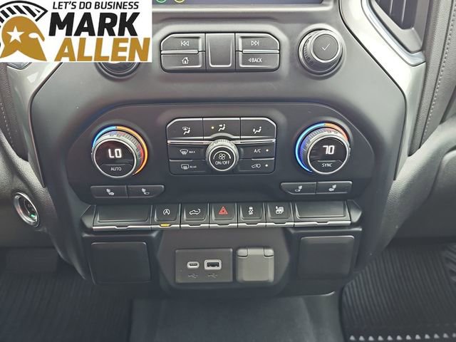 Used 2020 Chevrolet Silverado 1500 LT w/ Texas Edition AWD/4WD image 17