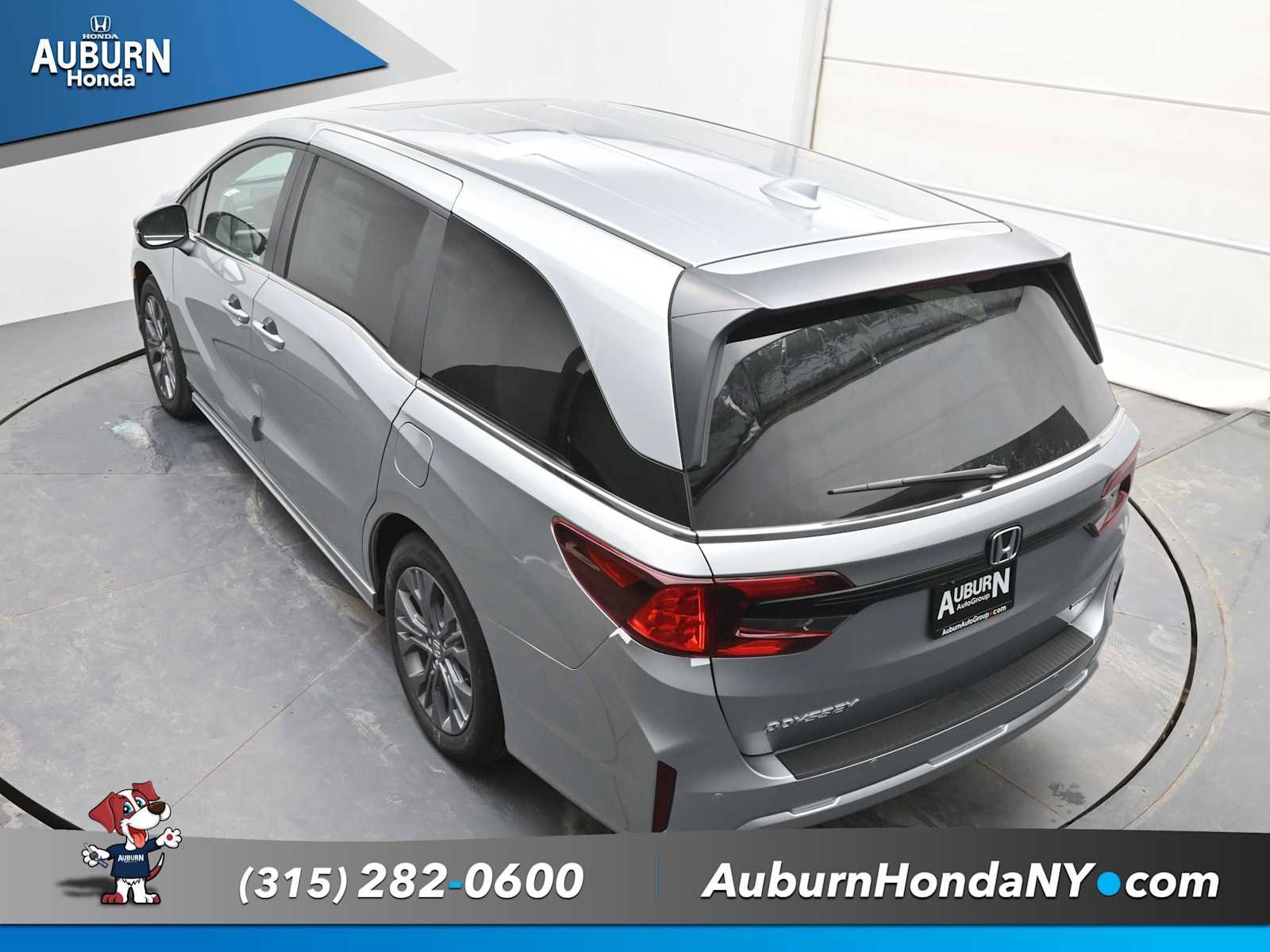 New 2026 Honda Odyssey Touring image 28