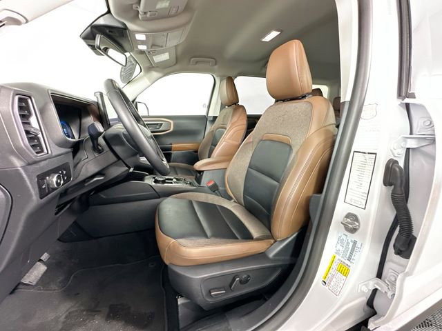 Used 2025 Ford Bronco Sport Outer Banks AWD/4WD image 18