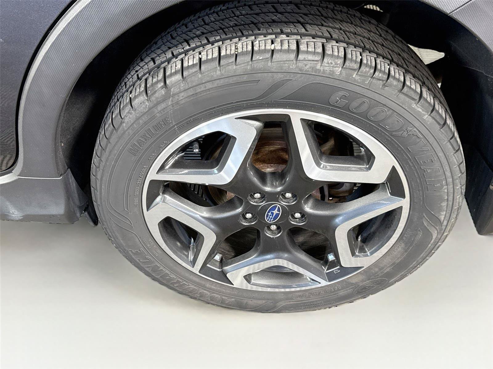 Used 2019 Subaru Crosstrek 2.0i Limited w/ Moonroof Package w/Navigation AWD/4WD image 25