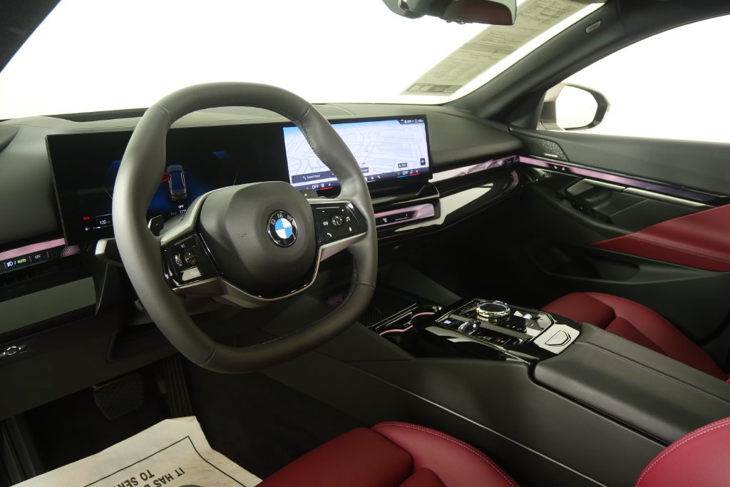 Certified 2026 BMW 530i RWD image 13