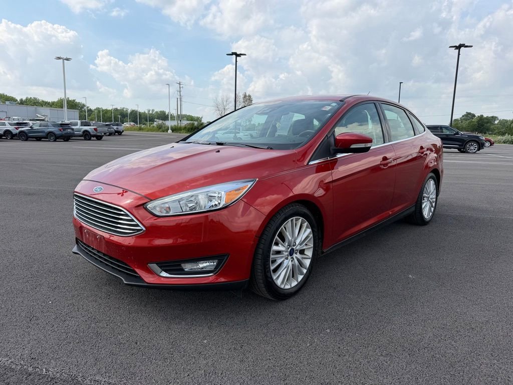 Used 2018 Ford Focus Titanium w/ Titanium Technology Package FWD image 1