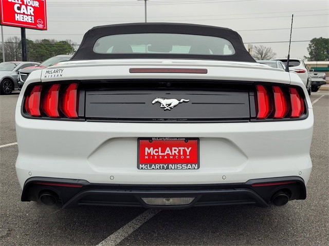 Used 2023 Ford Mustang Premium image 5