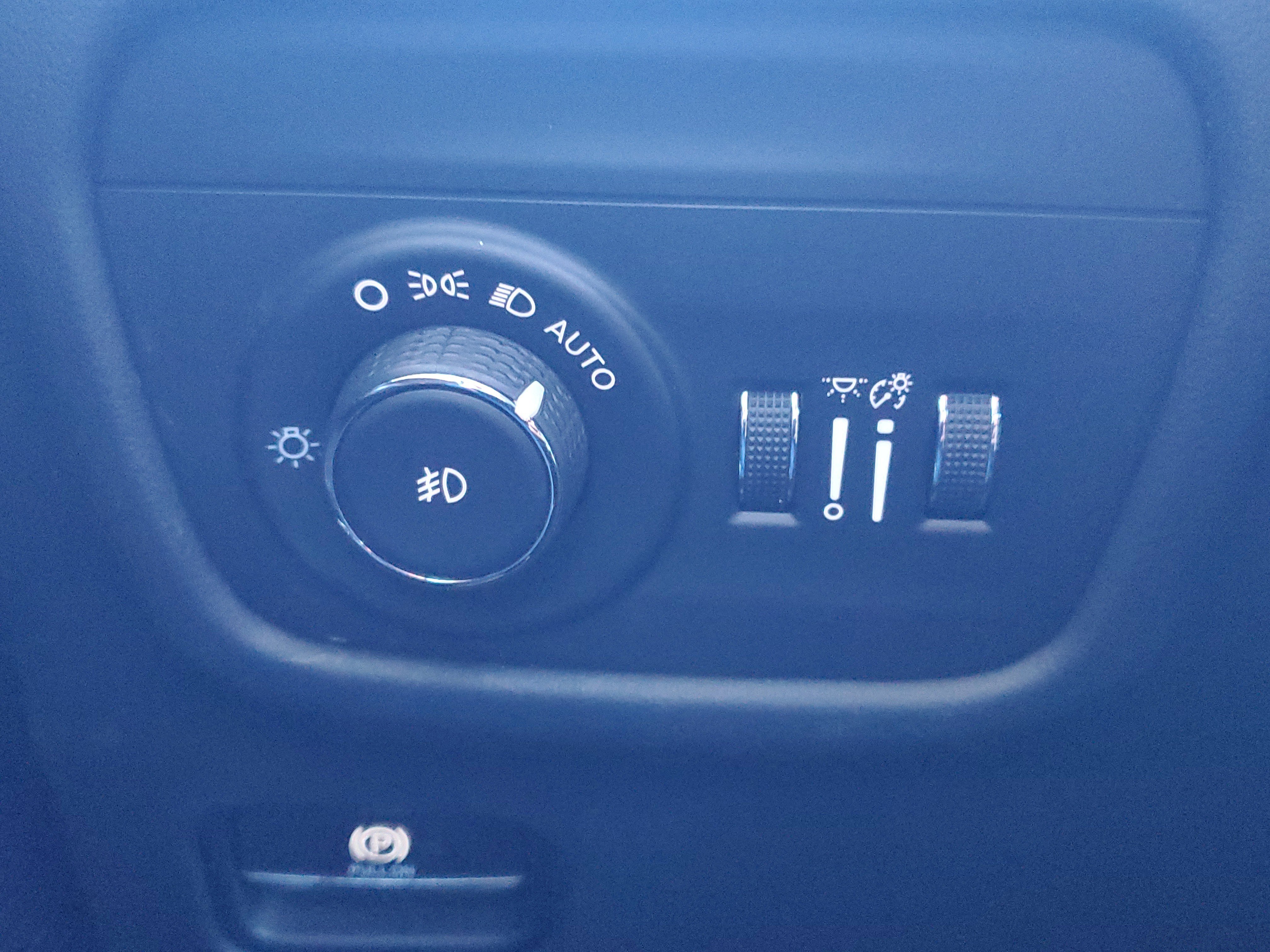 Used 2021 Jeep Grand Cherokee L Summit image 24