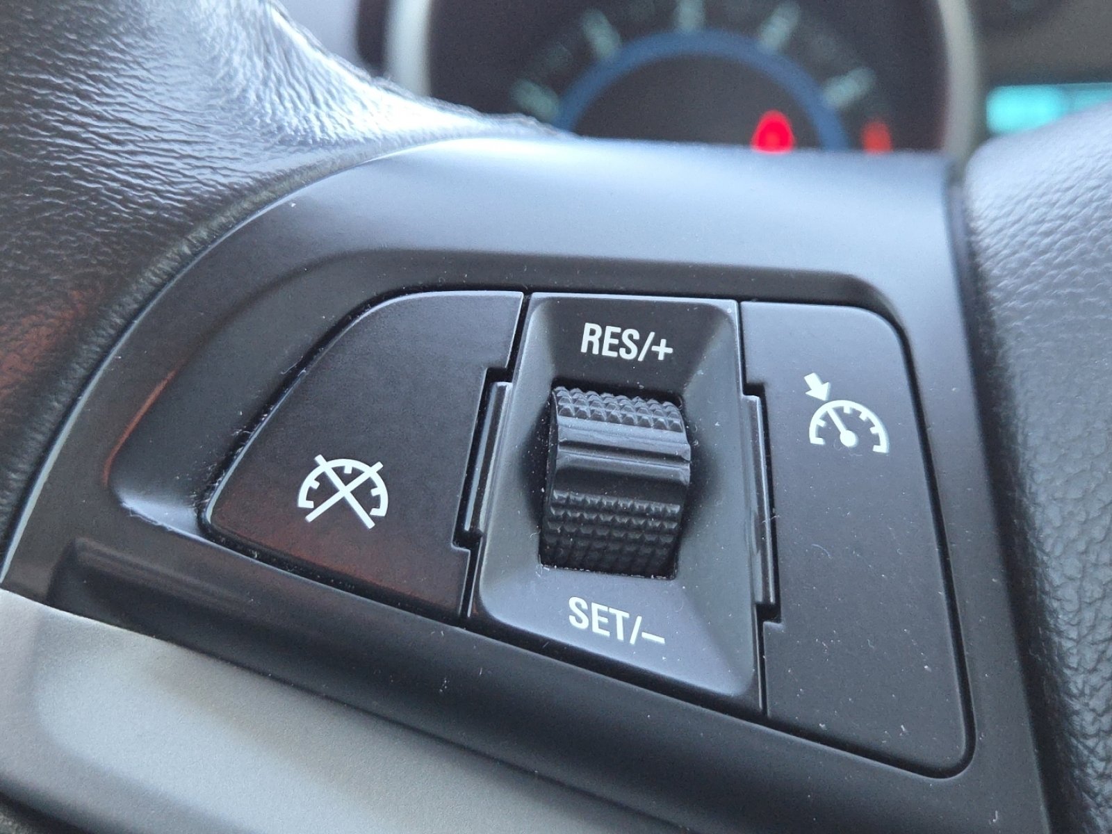 Used 2014 Chevrolet Cruze LT image 4