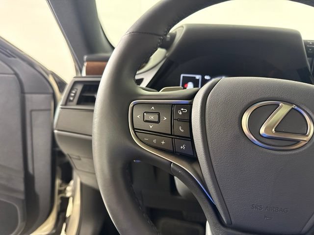 Used 2025 Lexus ES 350 w/ Premium Package FWD image 27