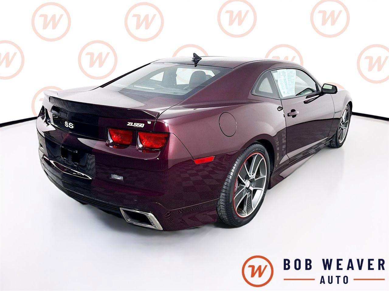 Used 2010 Chevrolet Camaro SS w/ Black Stripe Package RWD image 8