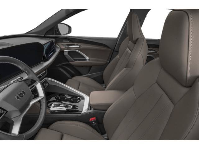 Used 2025 Audi Q5 Premium Plus w/ Premium Plus AWD/4WD image 11