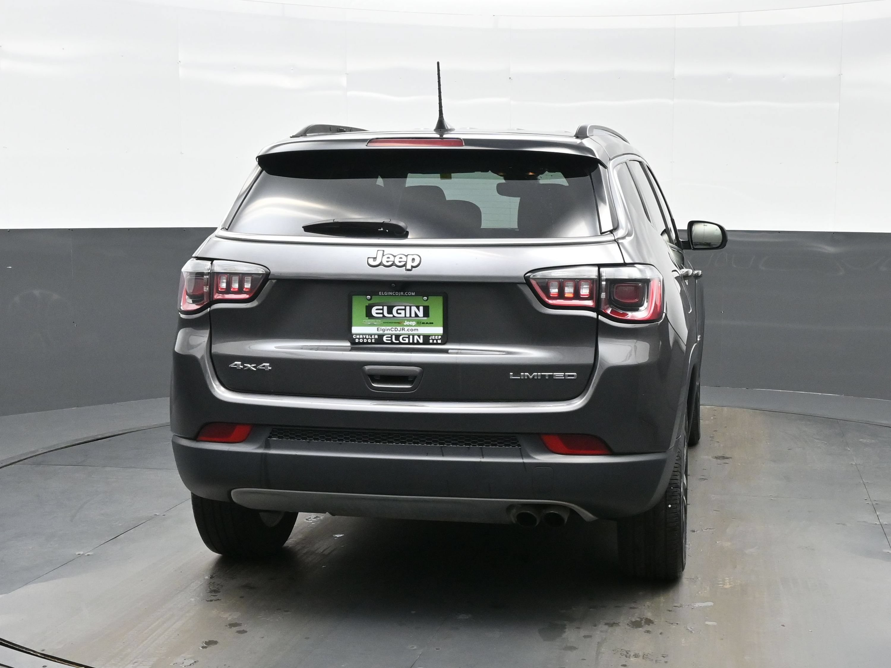 Used 2022 Jeep Compass Limited AWD/4WD image 7