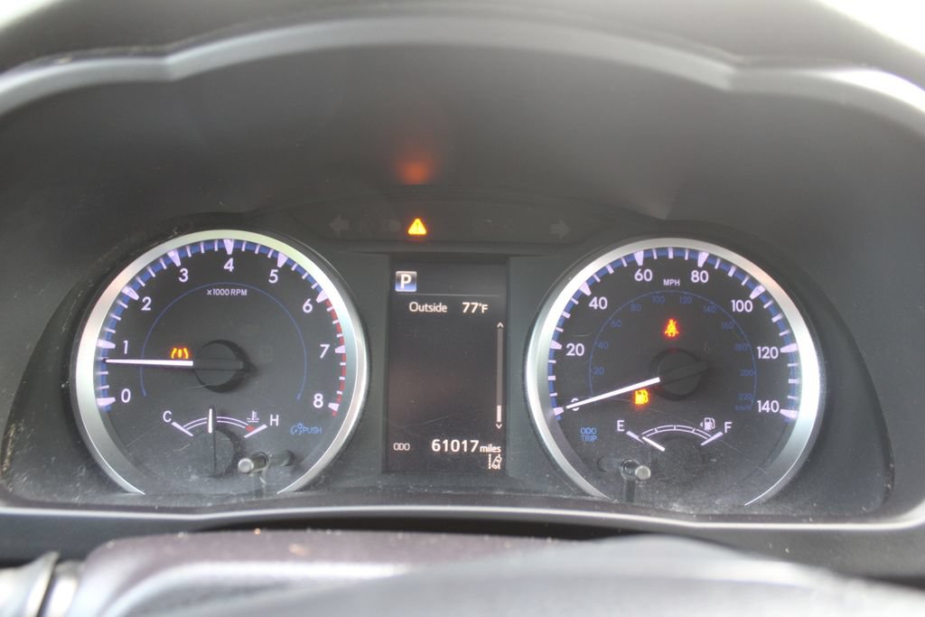 Used 2019 Toyota Highlander LE FWD image 27