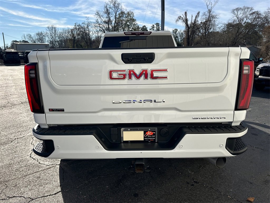 Used 2024 GMC Sierra 3500 Denali w/ Denali Reserve Package image 7