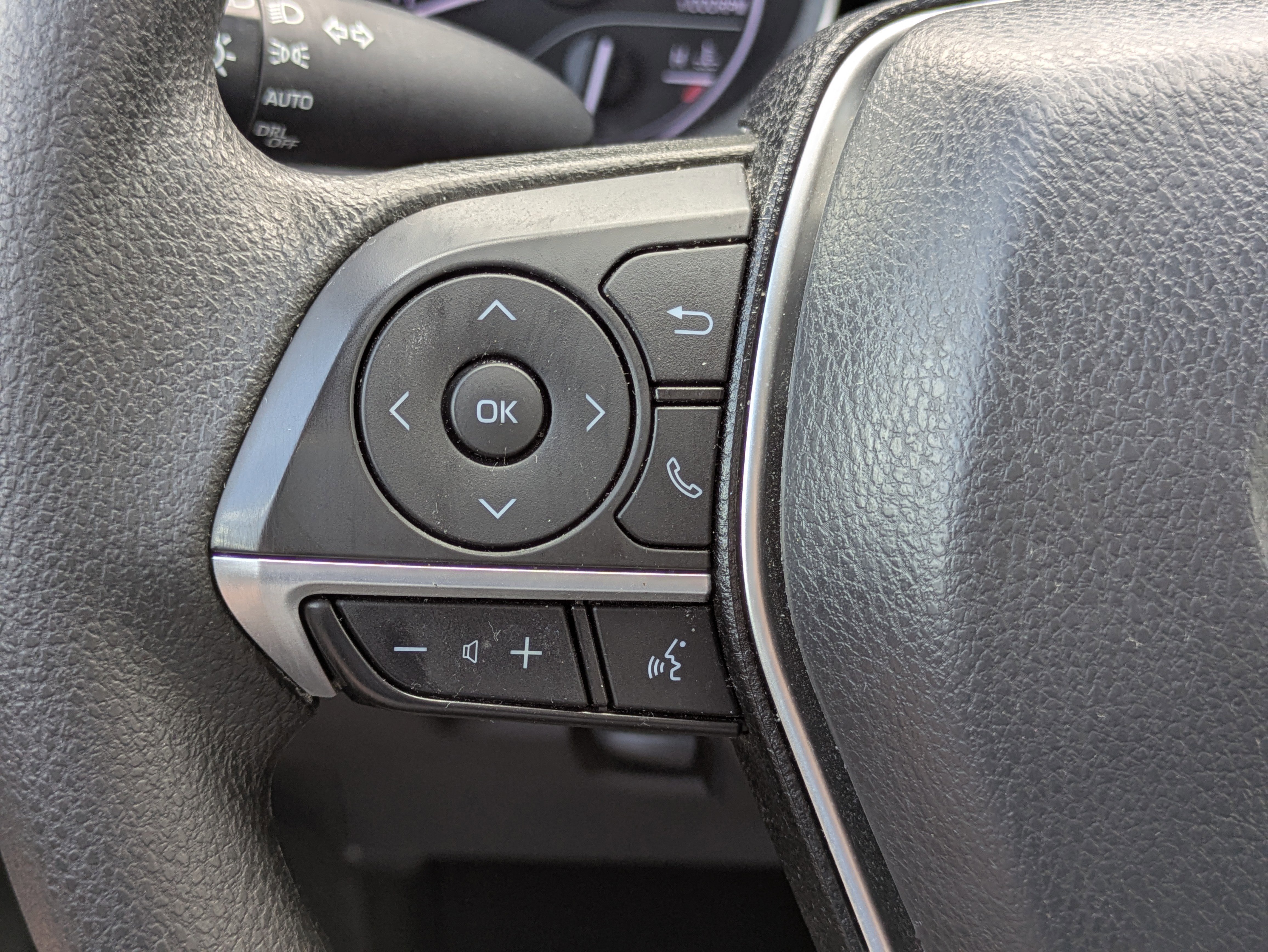 Certified 2023 Toyota Camry LE FWD image 17