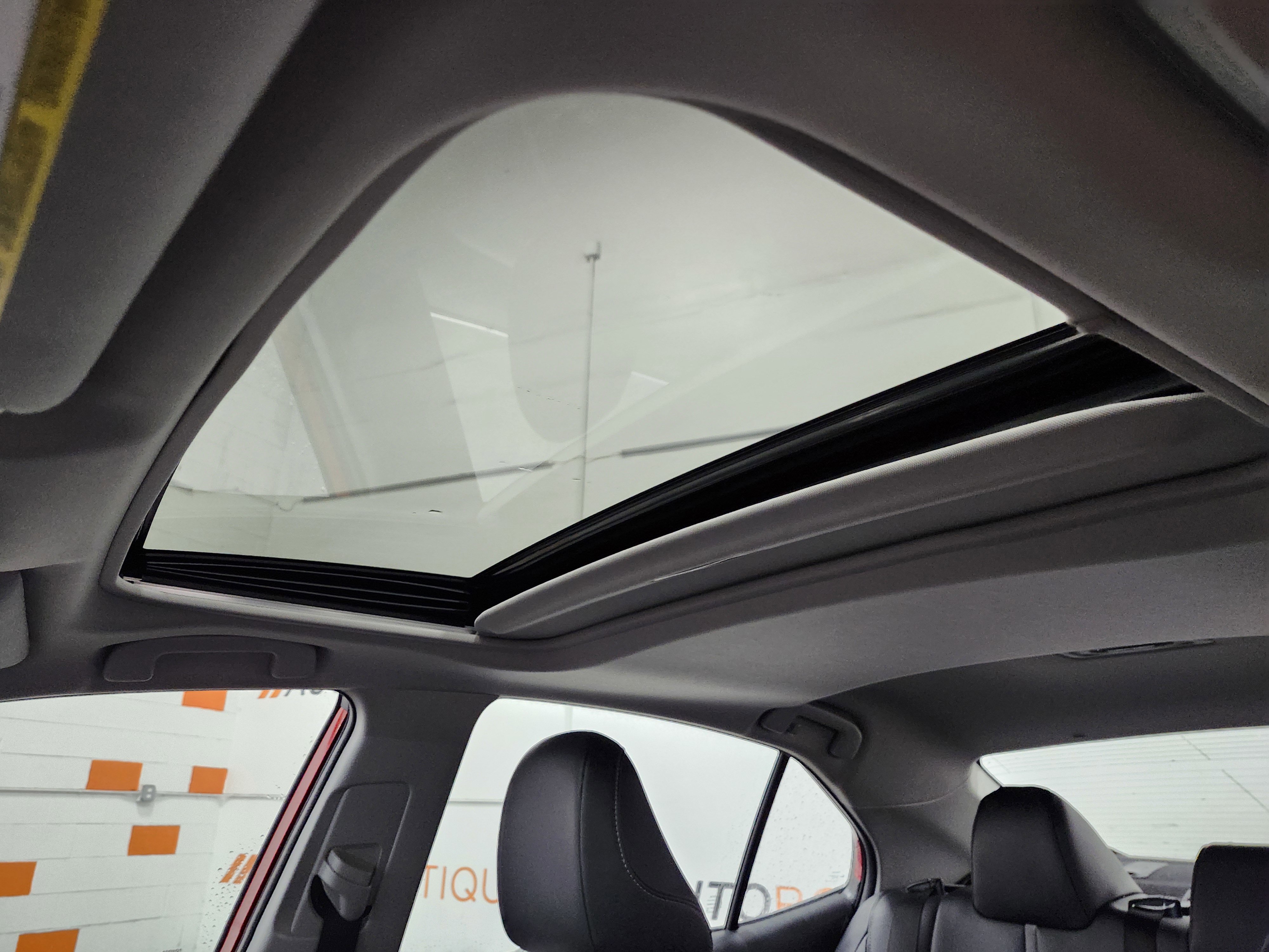 Used 2021 Toyota Camry SE image 19