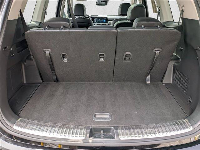 Used 2024 Kia Telluride SX w/ Towing Package FWD image 6