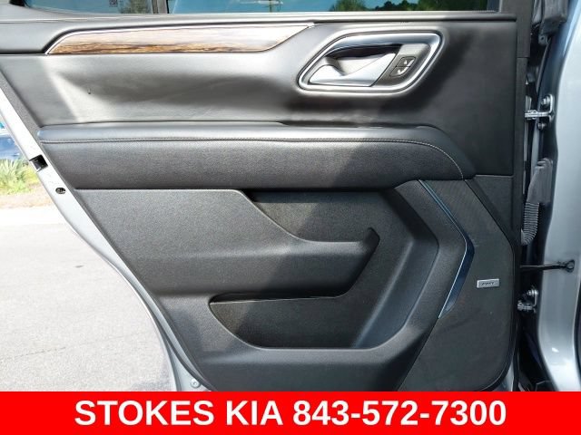 Used 2024 Chevrolet Tahoe Premier w/ Premium Package AWD/4WD image 30