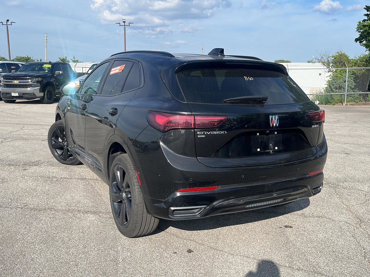Used 2025 Buick Envision Sport Touring AWD/4WD image 5