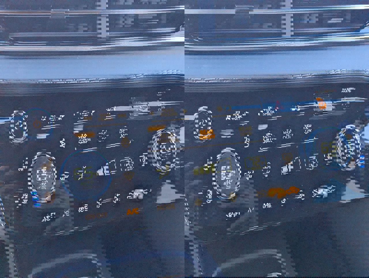 Certified 2026 INFINITI QX60 Sport AWD/4WD image 25