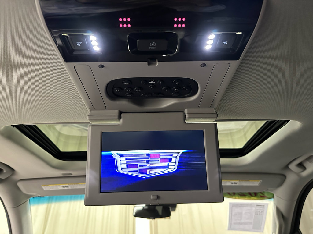 Used 2020 Cadillac Escalade Luxury image 41
