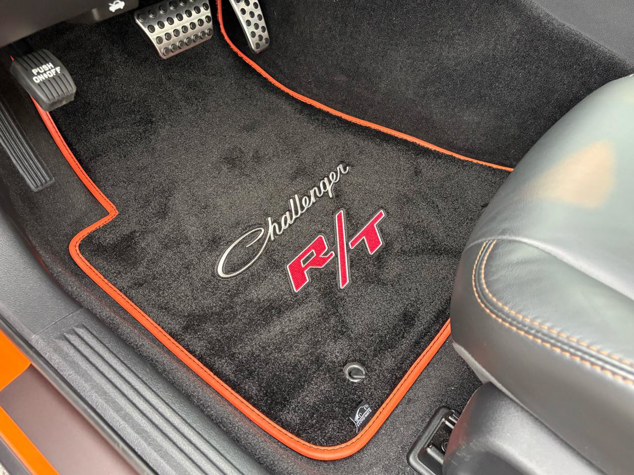 Used 2014 Dodge Challenger R/T RWD image 45
