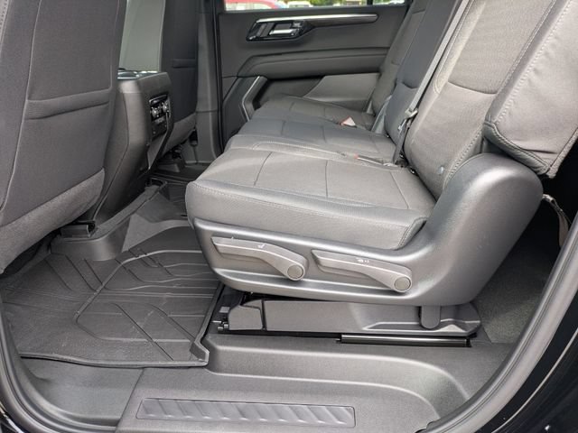 New 2026 Chevrolet Suburban LS w/ Max Trailering Package AWD/4WD image 26