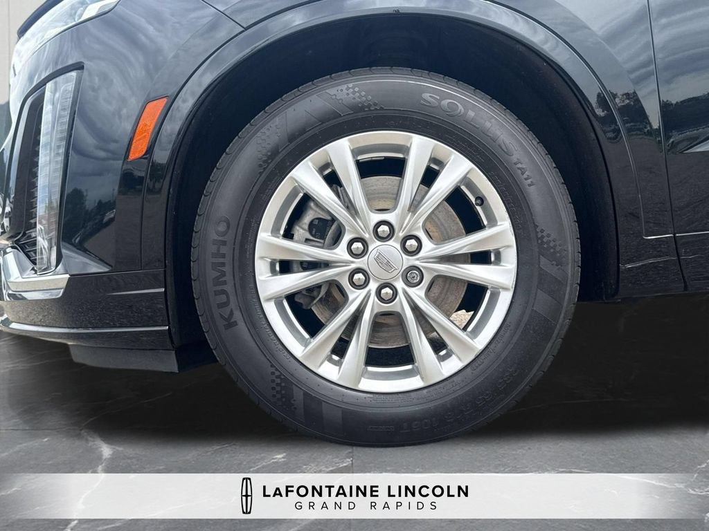 Used 2021 Cadillac XT6 Luxury w/ LPO, Floor Liner Package FWD image 34