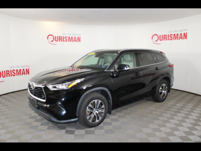 Used 2020 Toyota Highlander XLE