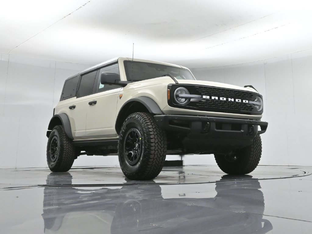 New 2026 Ford Bronco Badlands AWD/4WD image 45