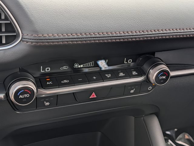 New 2026 MAZDA MAZDA3 s FWD image 24