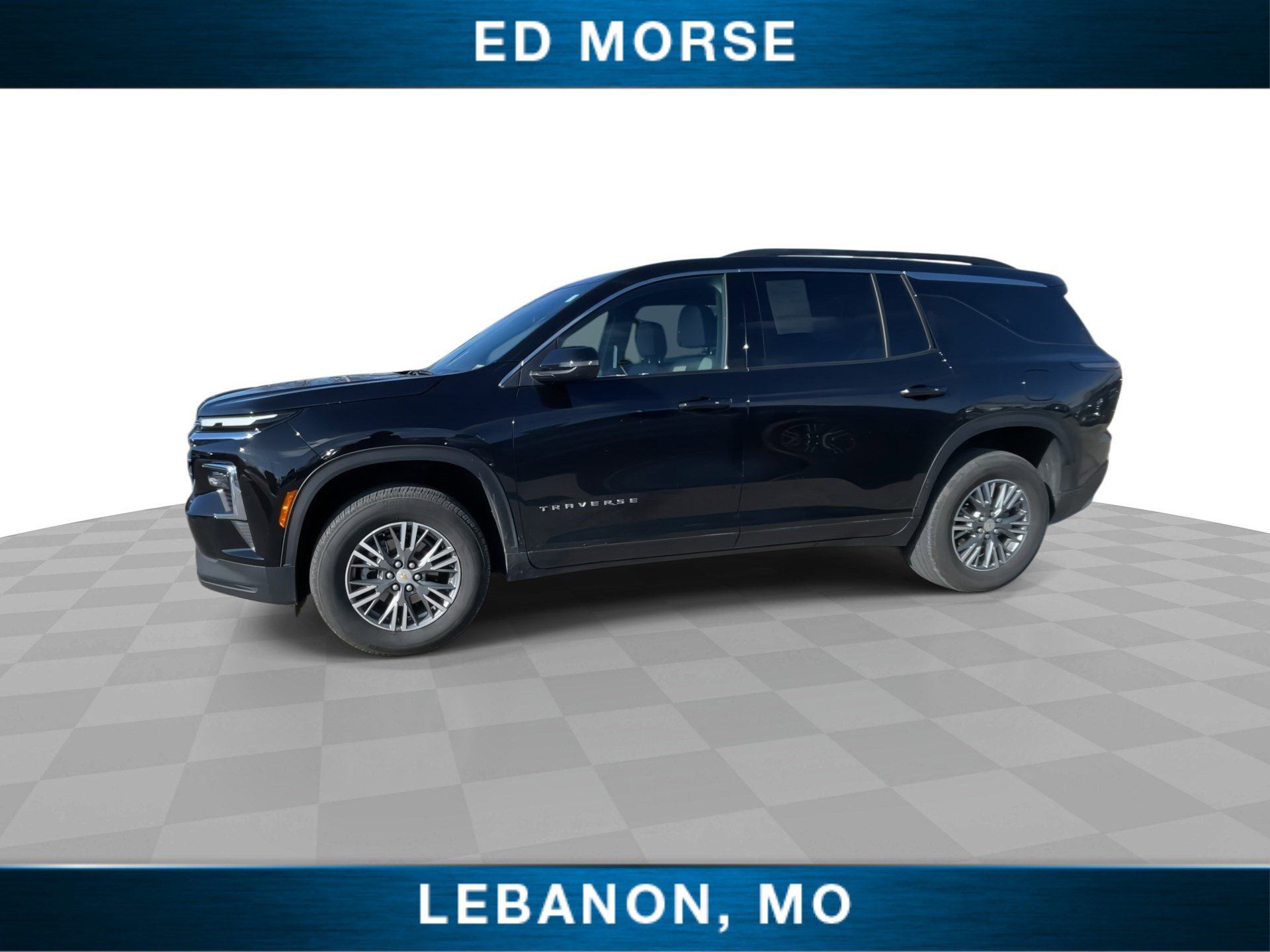 Used 2025 Chevrolet Traverse LT image 5