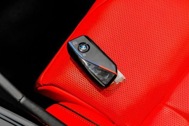 Used 2026 BMW M5 w/ Carbon Package AWD/4WD image 78