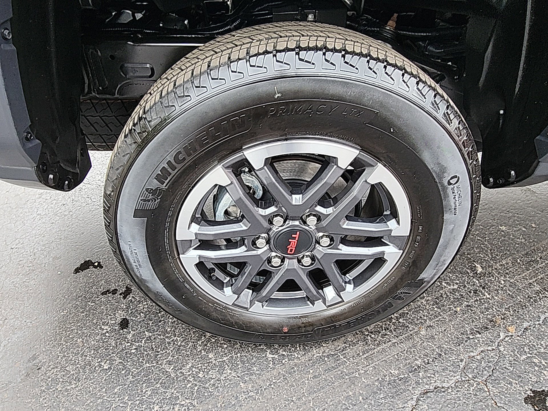 Certified 2024 Toyota Tacoma TRD Sport AWD/4WD image 27