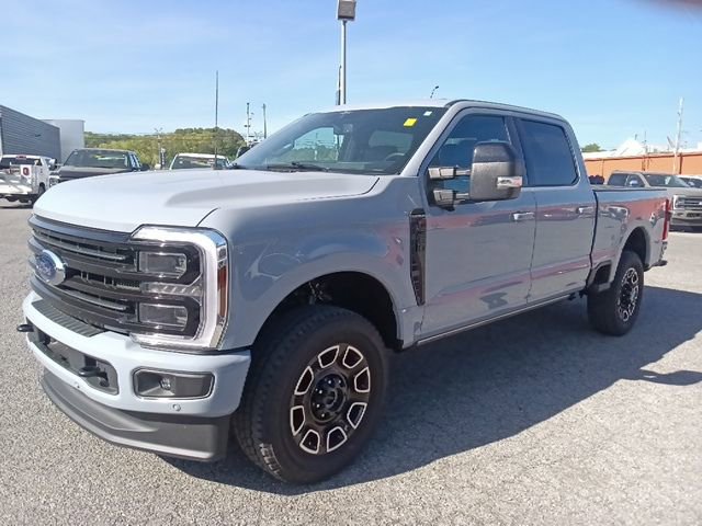 Used 2026 Ford F350 Platinum w/ FX4 Off-Road Package image 7