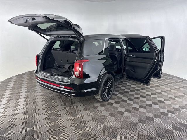 Used 2025 Hyundai Palisade Calligraphy image 15