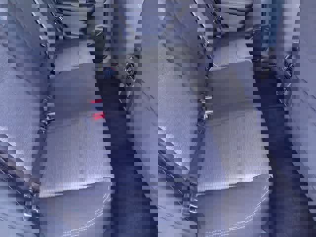 Used 2023 Nissan Rogue SV image 9