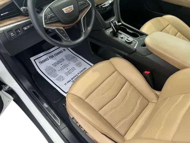 Used 2024 Cadillac XT5 Premium Luxury w/ Platinum Package AWD/4WD image 10