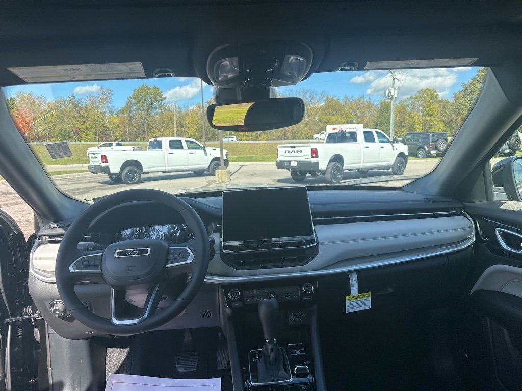 New 2026 Jeep Compass Limited w/ Sun, Sound & Navigation Group image 20