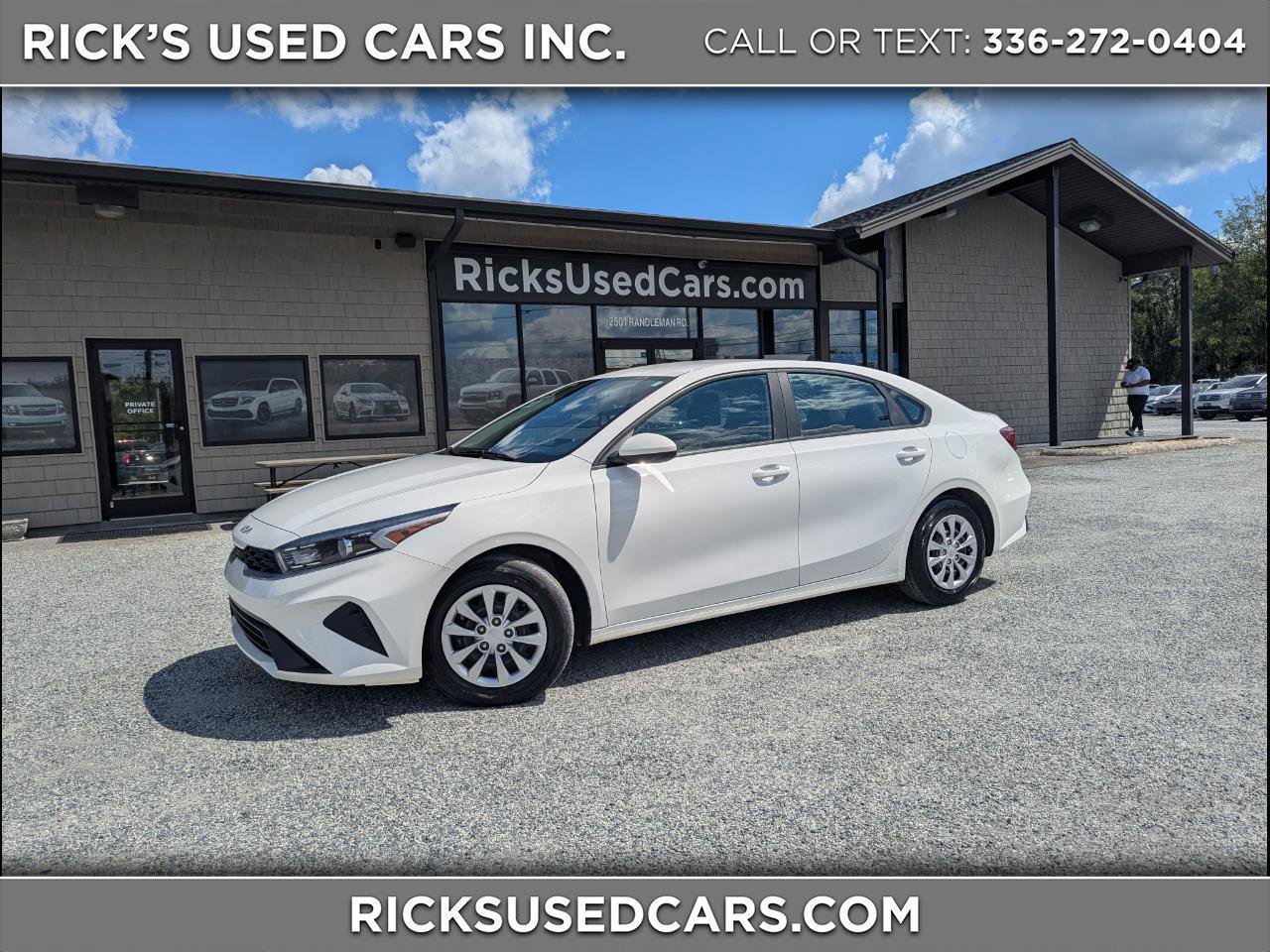 Used 2022 Kia Forte Sedan FWD image 1
